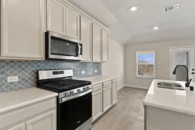 5117 Del Monte Drive, Denton TX 76207 - Photo 4
