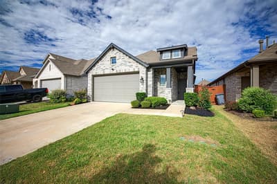 3911 Spencer Lane, Heartland TX 75126 - Photo 3