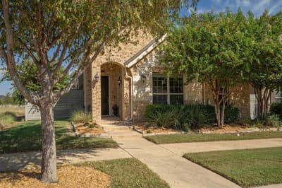 1008 10th Street, Argyle TX 76226 - Photo 2