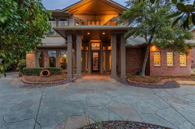 800 Oakwood Court, Highland Village TX 75077