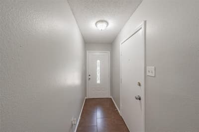 3750 Meadowbrook Drive, Fort Worth TX 76103 - Photo 5
