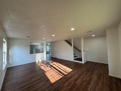 7305 Marsland Lane, Arlington TX 76001 - Photo 3