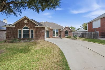 5013 glen springs, Fort Worth TX 76137 - Photo 2