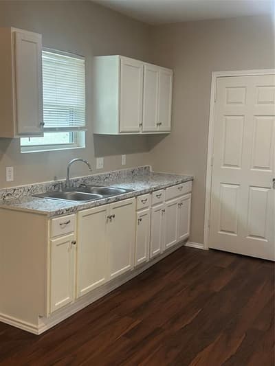 610 N Mason Street, Bowie TX 76230 - Photo 5