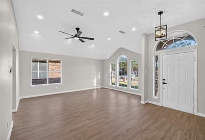 2221 Bridle Path Drive, Lancaster TX 75146 - Photo 5