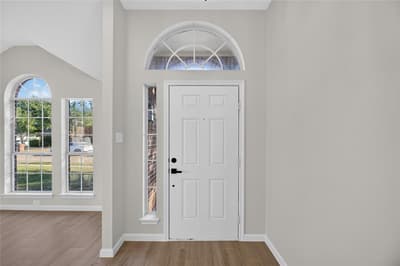 2221 Bridle Path Drive, Lancaster TX 75146 - Photo 4