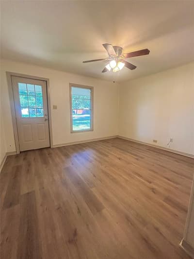 304 N Neches Street, Whitney TX 76692 - Photo 4