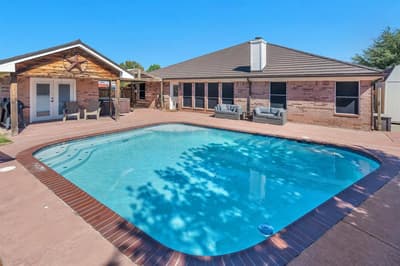 229 Willow Creek Drive, Weatherford TX 76085