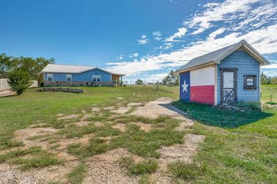 1201 Massey Road, Pilot Point TX 76258 - Photo 4