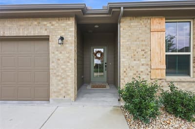 8209 Tomcat Trail, Godley TX 76044 - Photo 4
