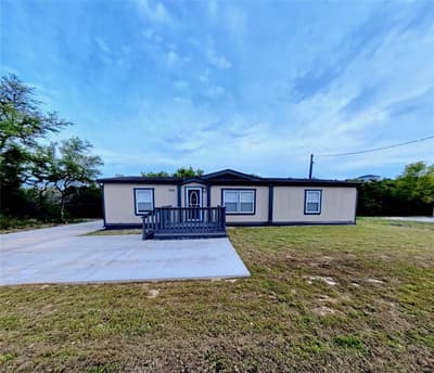 1315 Phoenix Court, Granbury TX 76048