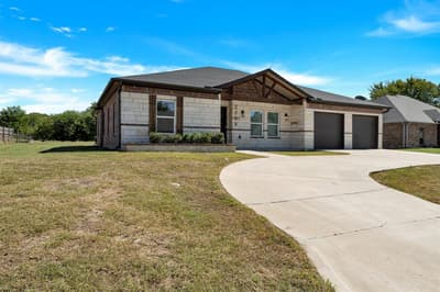 2204 Albert Broadfoot Street, Bonham TX 75418 - Photo 2