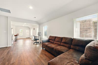 105 Musgrove Road, Everman TX 76140 - Photo 4