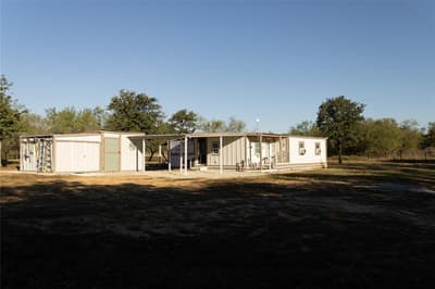 460 County Road 190, Comanche TX 76442 - Photo 2