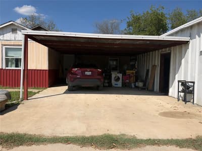 407 S Live Oak Avenue, Hubbard TX 76648 - Photo 3