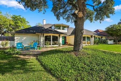 10011 Woodlake Drive, Dallas TX 75243 - Photo 2
