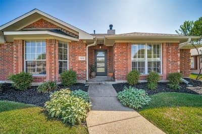 7510 Aberdeen Drive, Rowlett TX 75089 - Photo 2