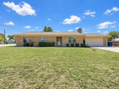 101 W Park Street, Decatur TX 76234