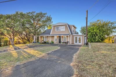 1106 Scenic Drive, Granbury TX 76048 - Photo 3