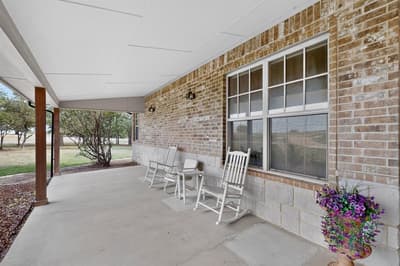 111 Clear Creek Drive, Sunset TX 76270 - Photo 5