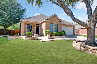 2600 Winterberry Lane, Little Elm TX 75068 - Photo 2