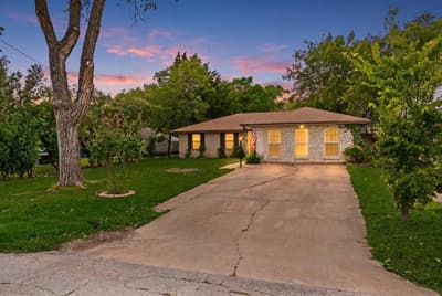 203 Evelyn Street, DeSoto TX 75115 - Photo 2