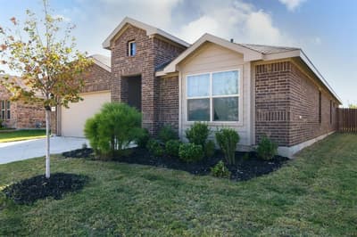 7933 Twin Forks Drive, Fort Worth TX 76131 - Photo 2