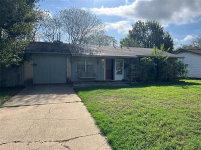 518 Stonewall Drive, Euless TX 76039