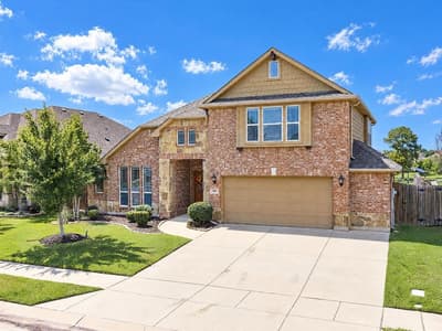 909 Longhorn Drive, Aubrey TX 76227 - Photo 3