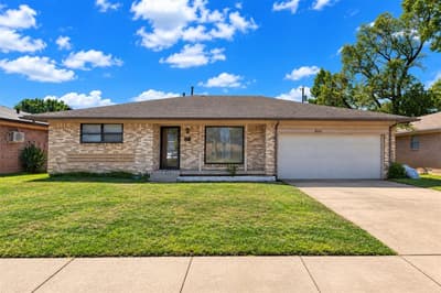 8642 Barclay Street, Dallas TX 75227