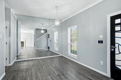 2136 Falcon Ridge Drive, Carrollton TX 75010 - Photo 5