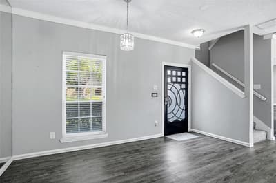 2136 Falcon Ridge Drive, Carrollton TX 75010 - Photo 4