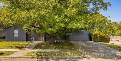 206 Sixpence Lane, Euless TX 76039