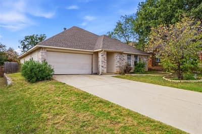 917 Chase Lane, Denton TX 76209