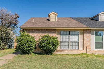 4604 Jenkins Circle, The Colony TX 75056 - Photo 2