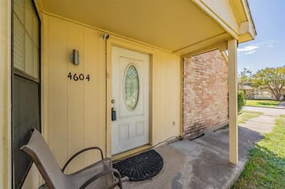 4604 Jenkins Circle, The Colony TX 75056 - Photo 4