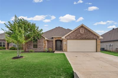 3213 Mccoy Lane, Granbury TX 76049 - Photo 2