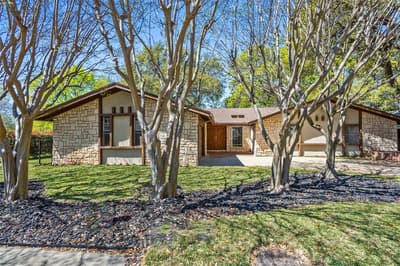 15721 mapleview, Dallas TX 75248 - Photo 2