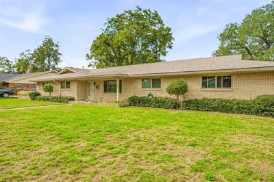 2190 N Woodland Street, Stephenville TX 76401