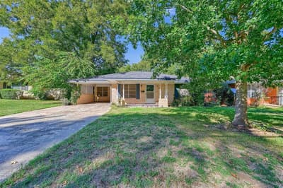 205 N Union Street, Whitesboro TX 76273 - Photo 2
