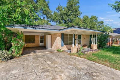 205 N Union Street, Whitesboro TX 76273