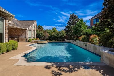 6705 Thorntree Drive, McKinney TX 75072 - Photo 2