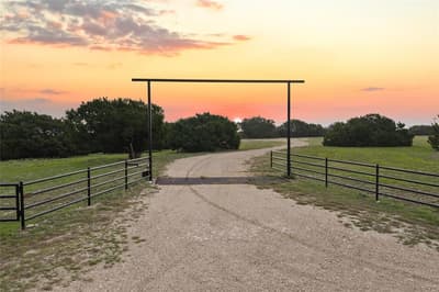1008 Bosque Ridge Road, Crawford TX 76638 - Photo 3