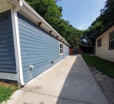 701 E Washington Street, Paris TX 75460 - Photo 2