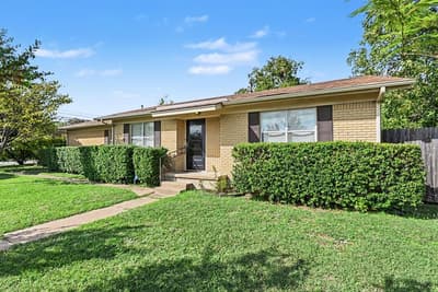 1120 Winona Street, Weatherford TX 76086 - Photo 2