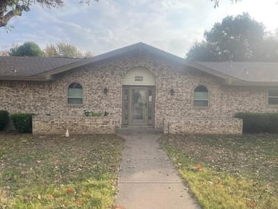 315 S Baker Street, Granbury TX 76048