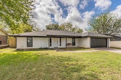 6704 Greenacres Drive, North Richland Hills TX 76182 - Photo 2