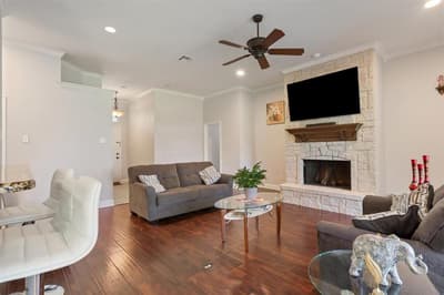 329 Edinburgh Lane, Waco TX 76712 - Photo 4