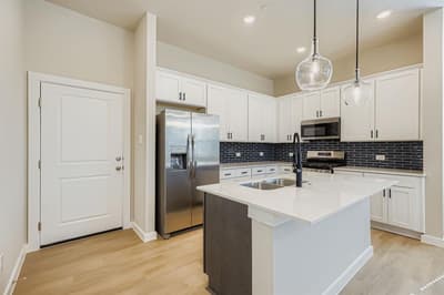 1204 Pebblebrook Drive, McKinney TX 75071 - Photo 4