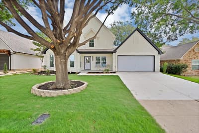 6005 Heatherglen Drive, Arlington TX 76017 - Photo 2
